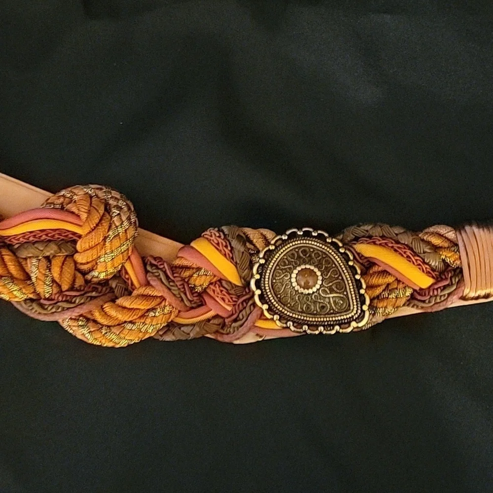 Crocheted Belt with Paisley Accent